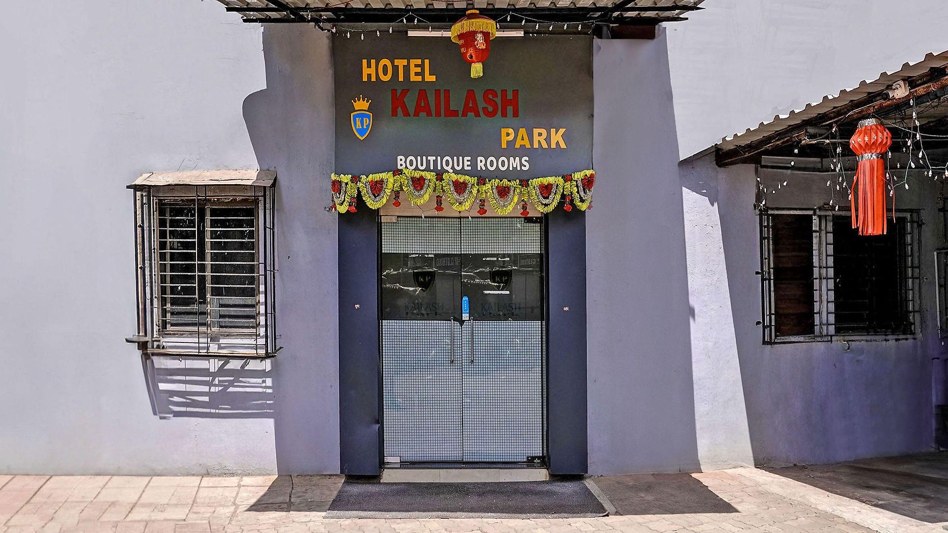 Oyo 845 Kailash Park Mumbai