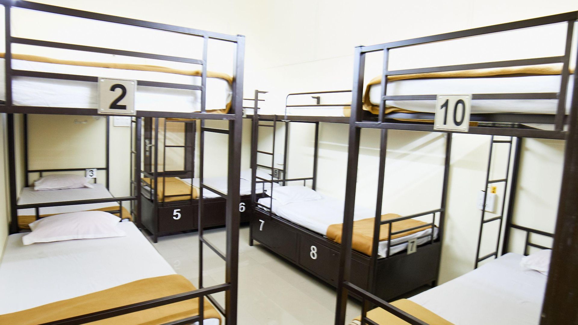 Hostel Empire Royale Mumbai