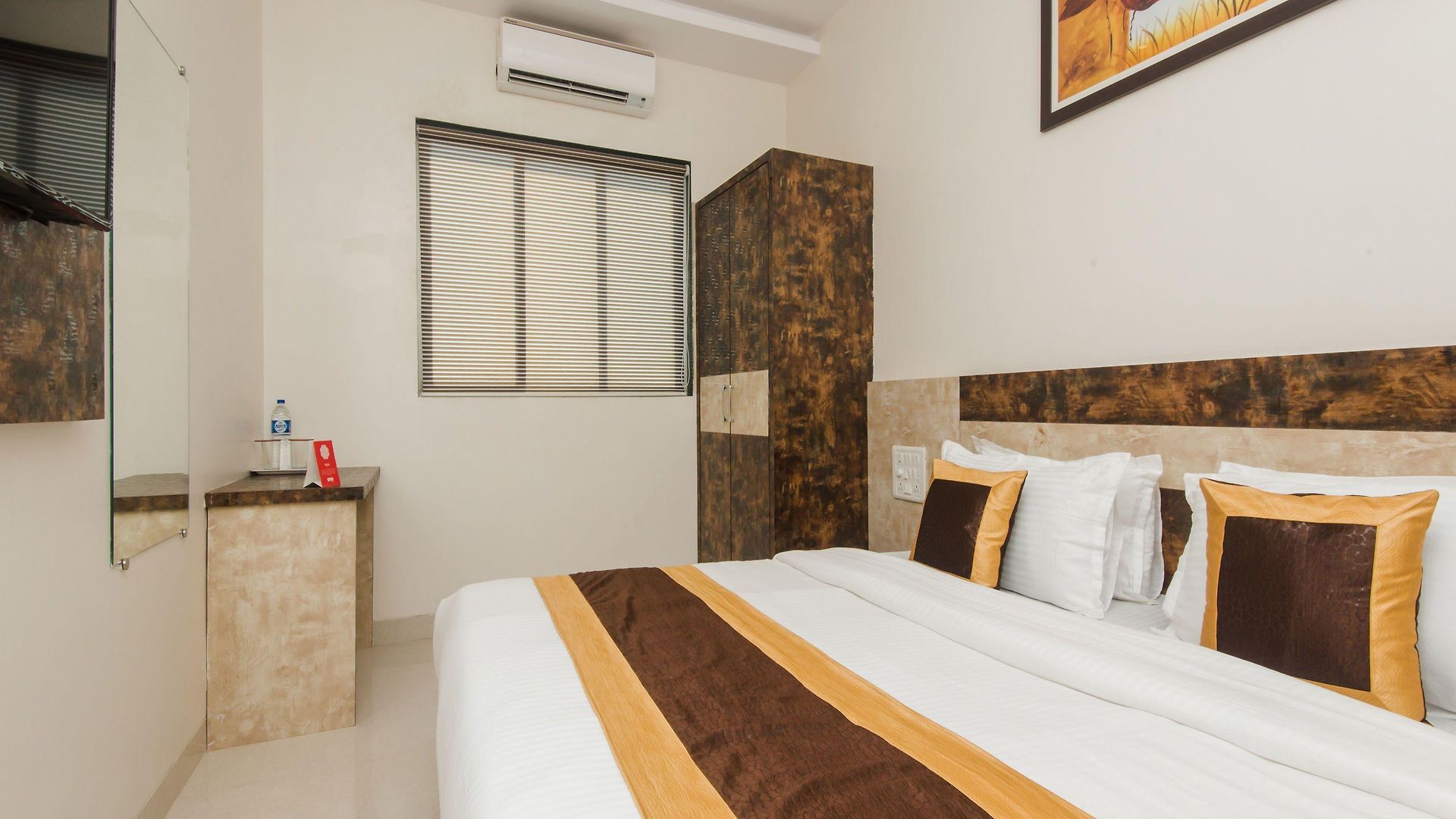 Fabhotel Embassy Grand Hotel Mumbai