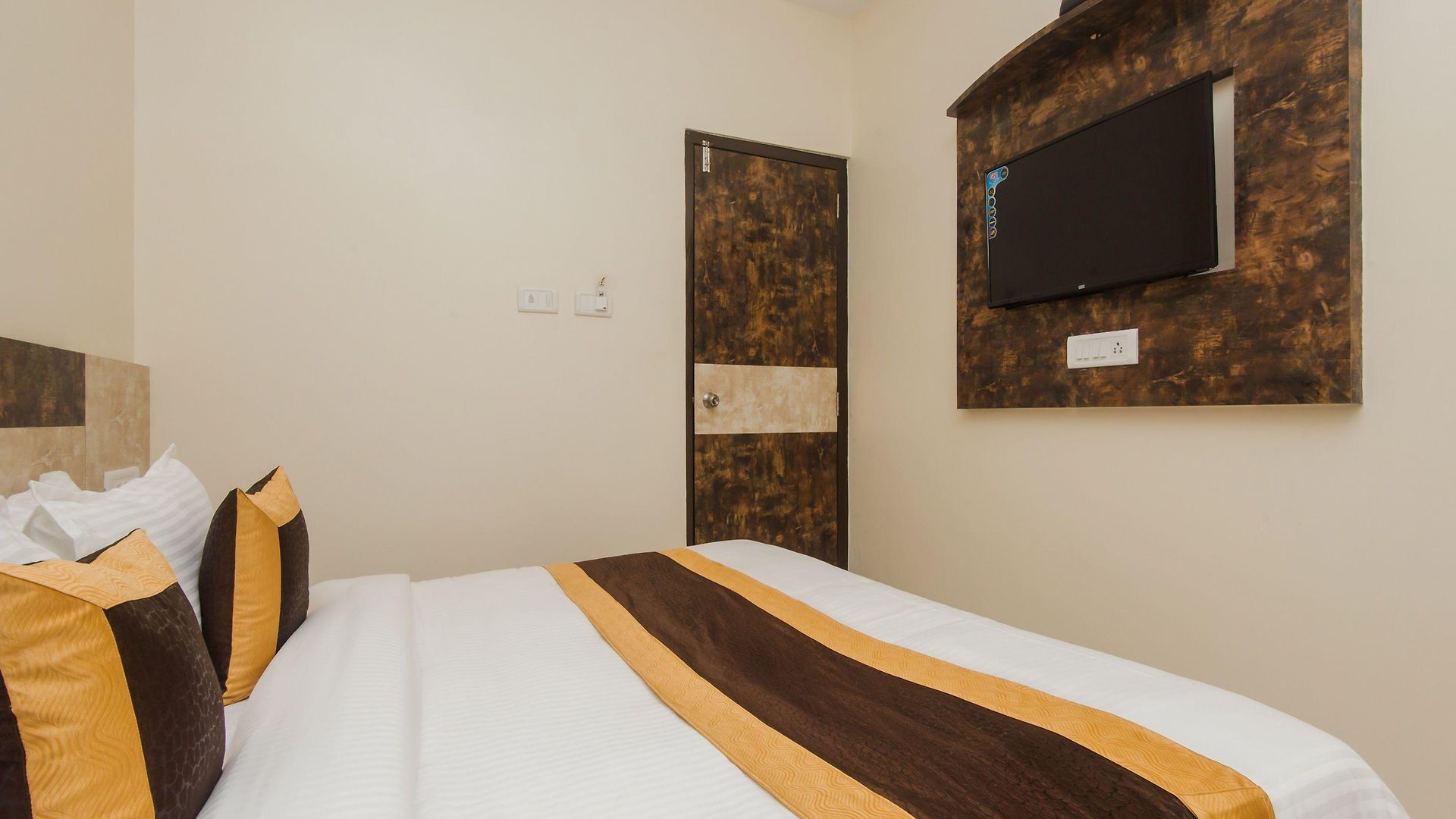 Fabhotel Embassy Grand 3* Mumbai