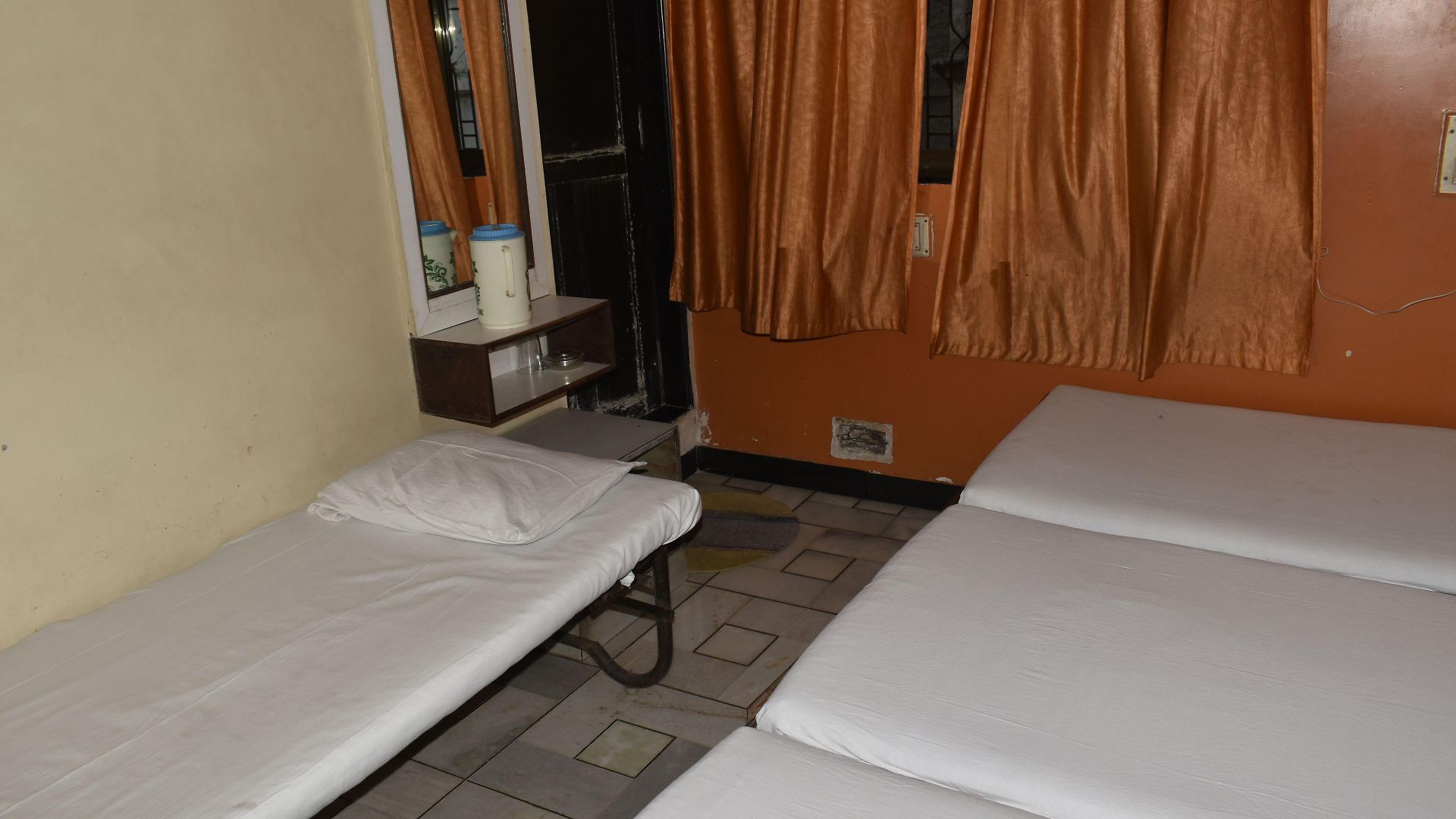 Hotel Popular Palace Mumbai