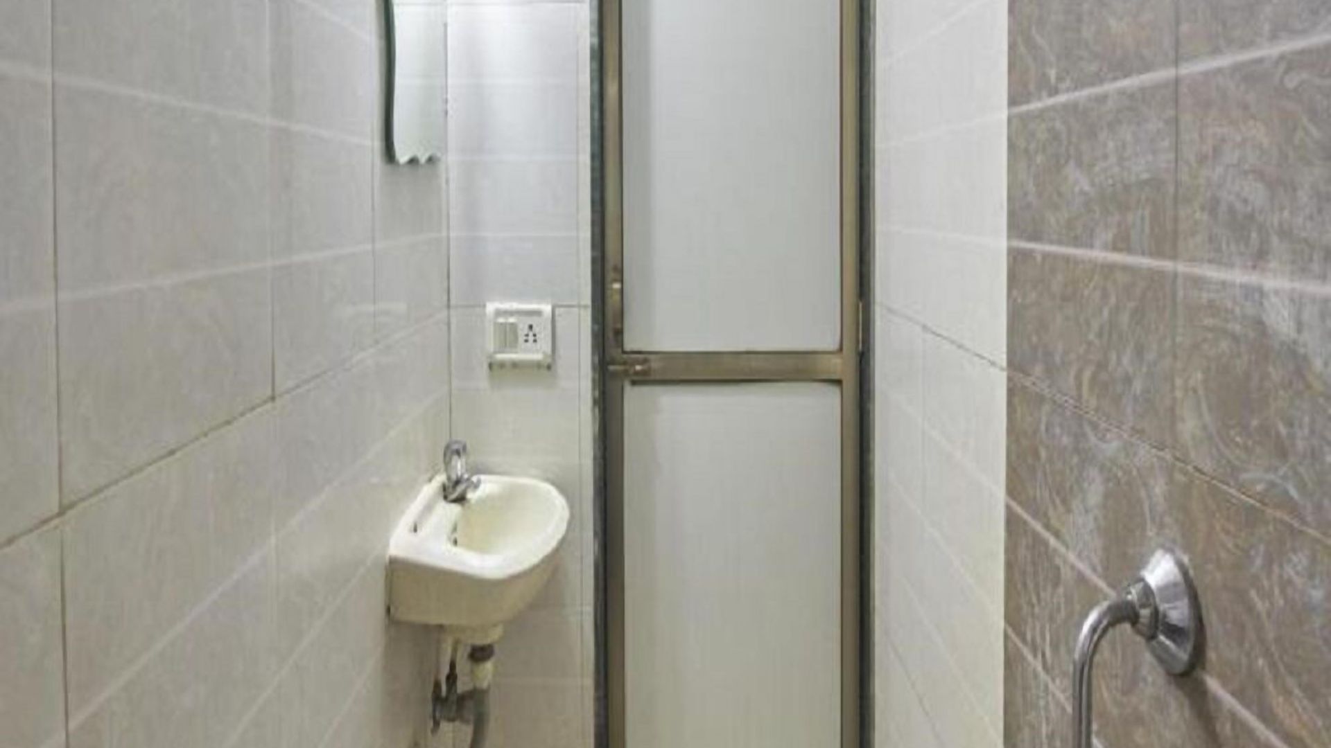 Hotel Maangta 127 @ Andheri East Mumbai