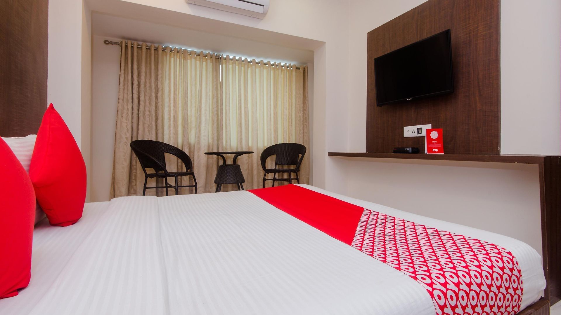 O Alfa Grand Near Chhatrapati Shivaji International Airport Mumbai