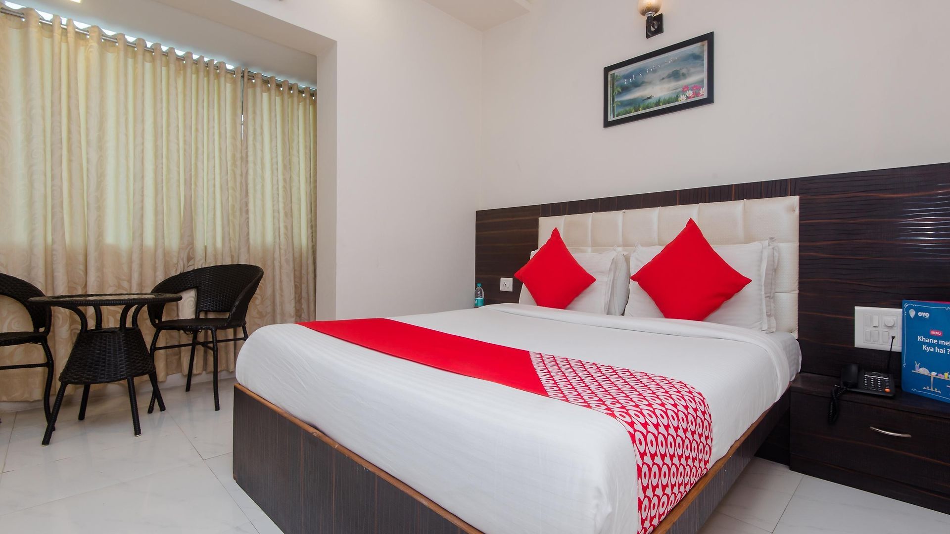 O Alfa Grand Near Chhatrapati Shivaji International Airport Hotel 3*