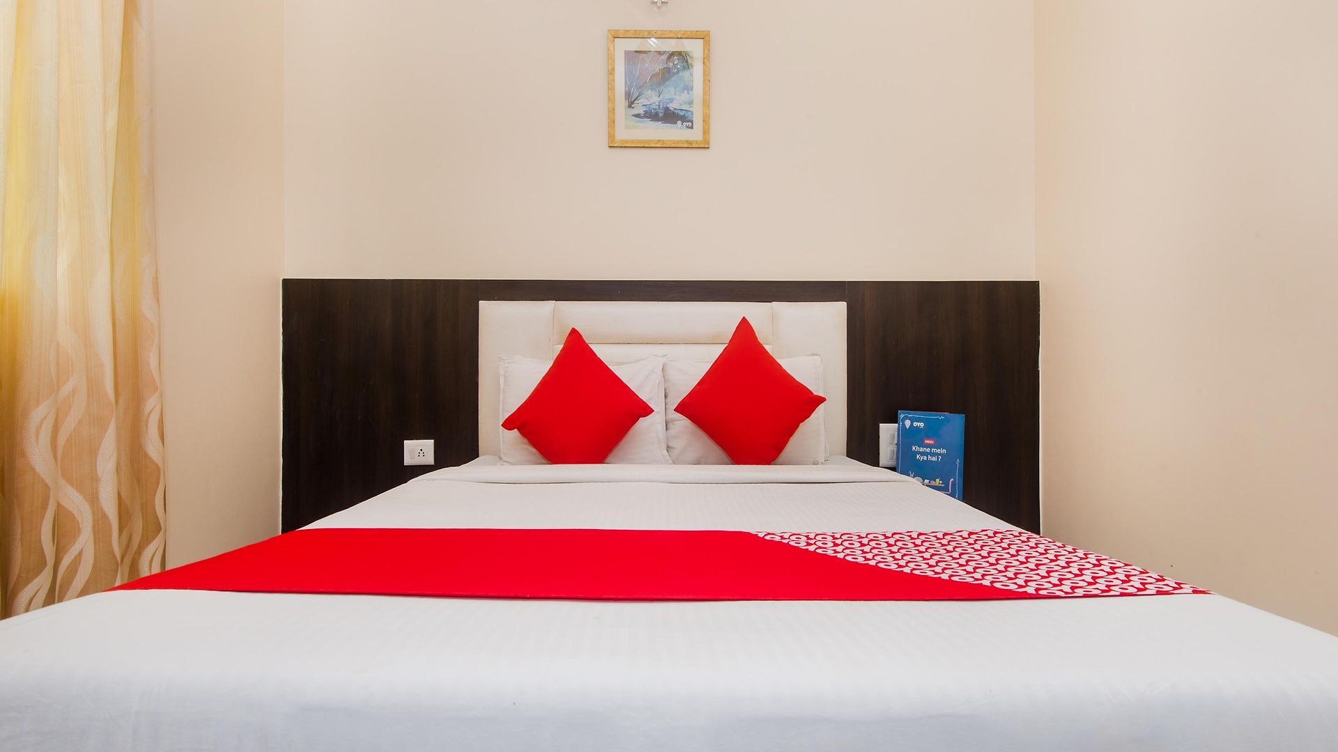 O Alfa Grand Near Chhatrapati Shivaji International Airport 3*