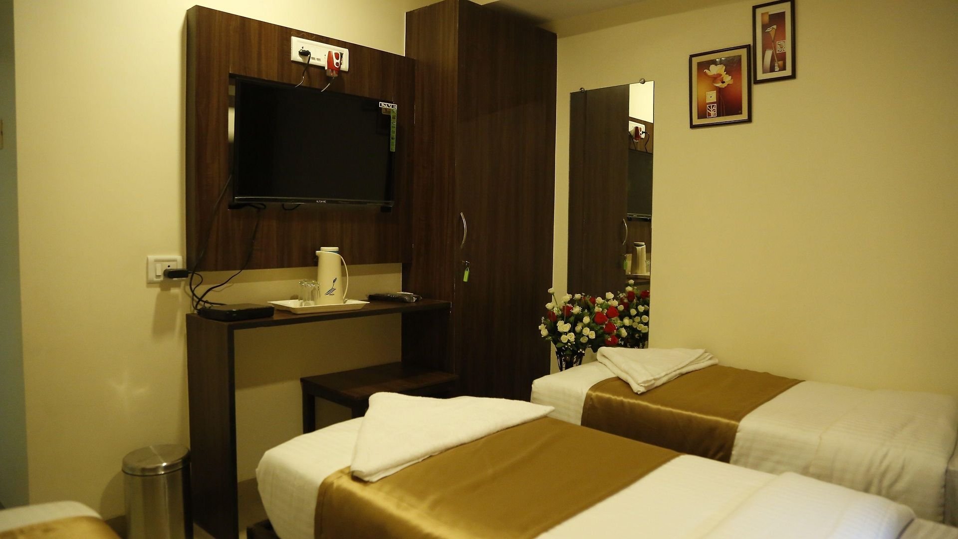 Royal Onix Inn Mumbai