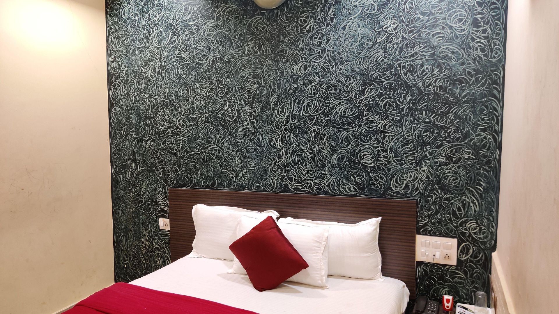 Hotel Golden Sagar - Kurla 3*