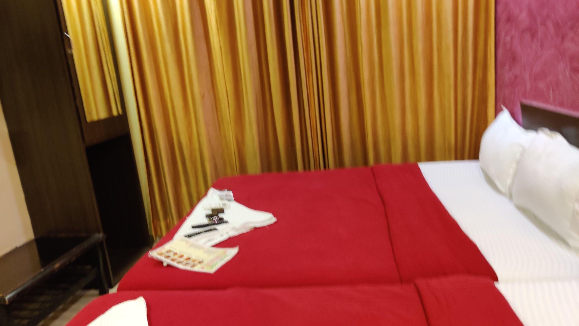 Hotel Golden Sagar - Kurla Hotel Mumbai