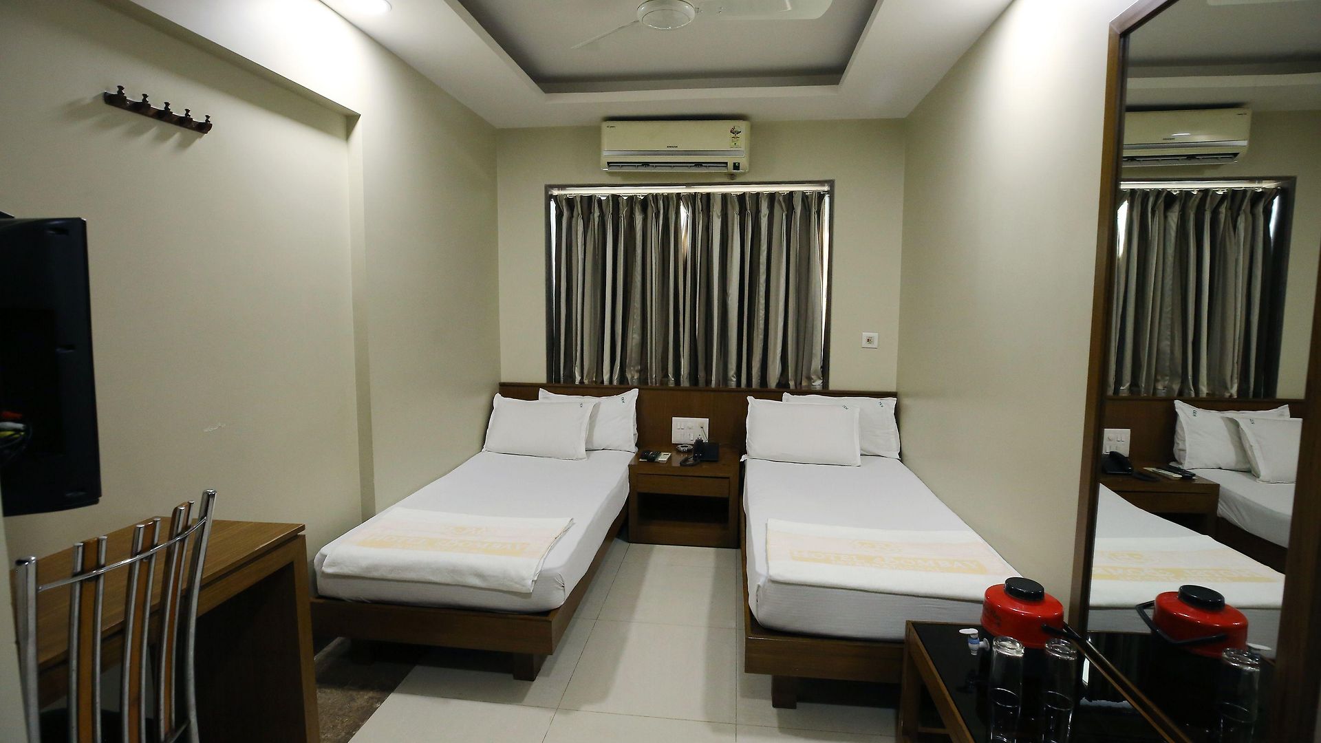 Hotel International