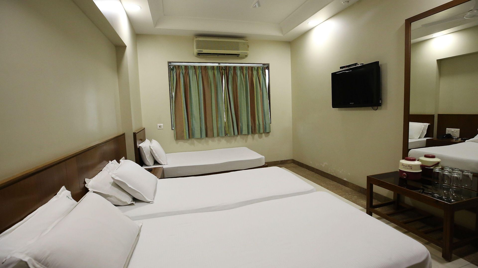 Hotel International