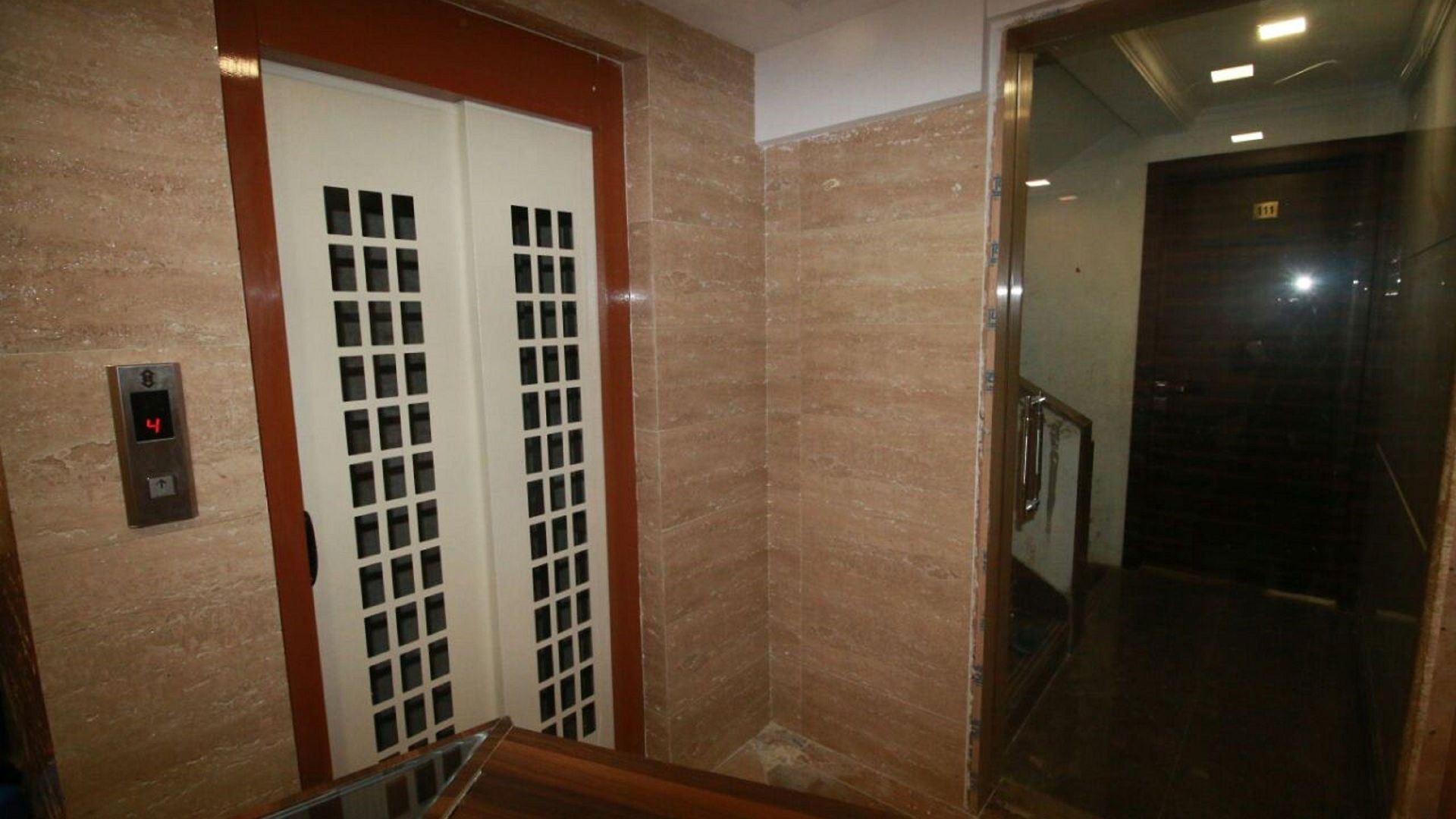 Hotel Alfa International Near Nanavati Hospital Near Airport Near Juhu