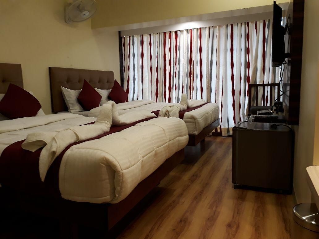 Alfa International Near Nanavati Hospital Near Airport Near Juhu Hotel Mumbai