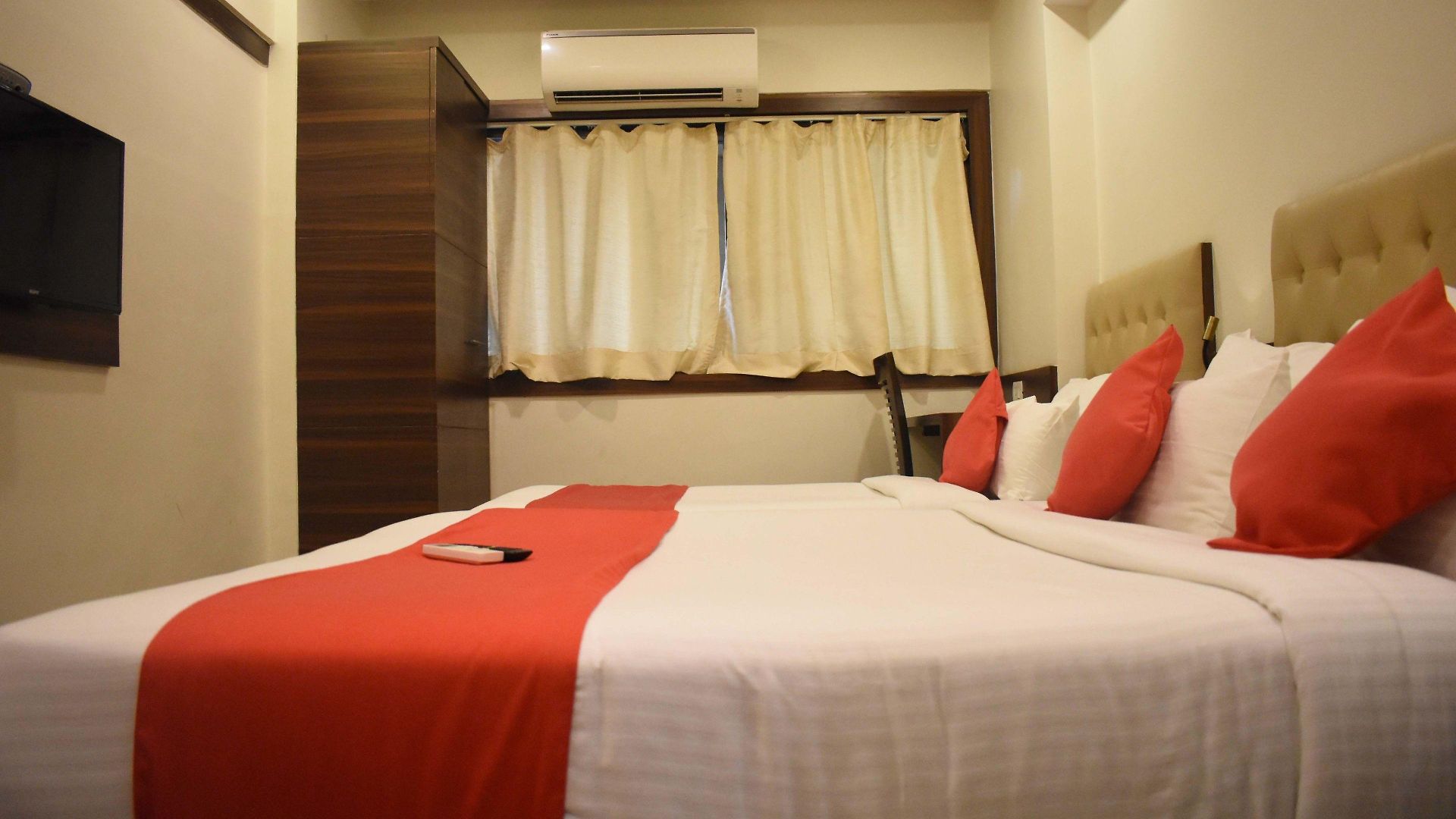 The Mumbai, International Airport Hostel Mumbai