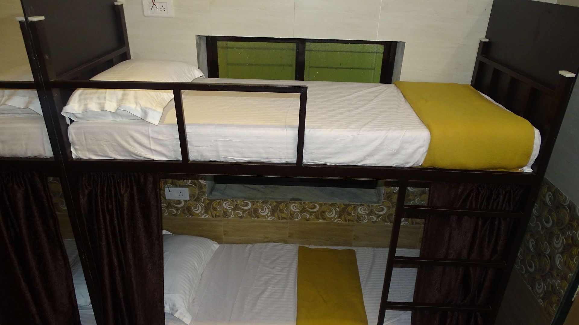 Hotel Sunshine Airport