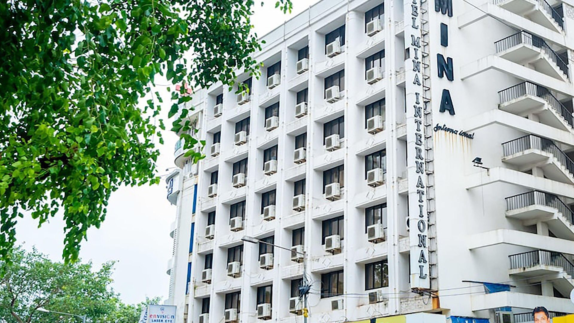 Mina International 3* Mumbai