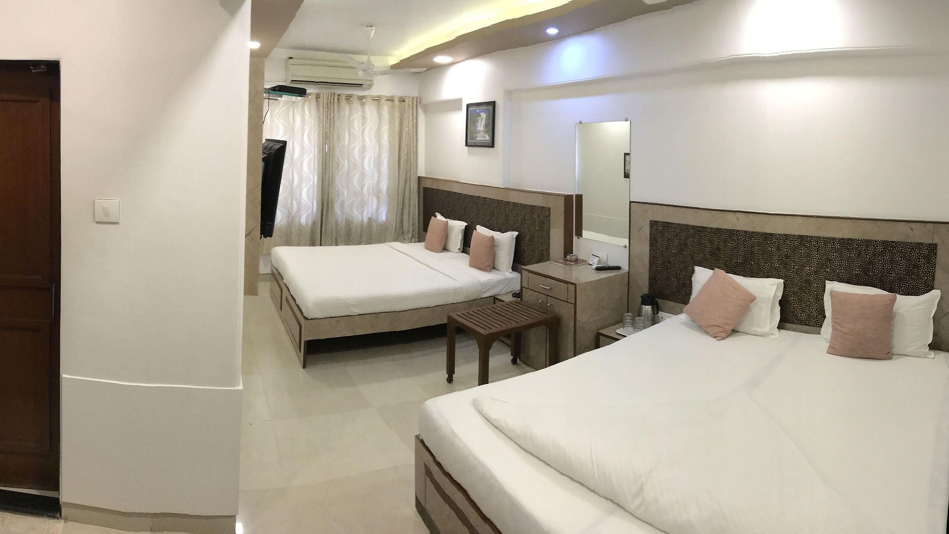 Mina International Mumbai