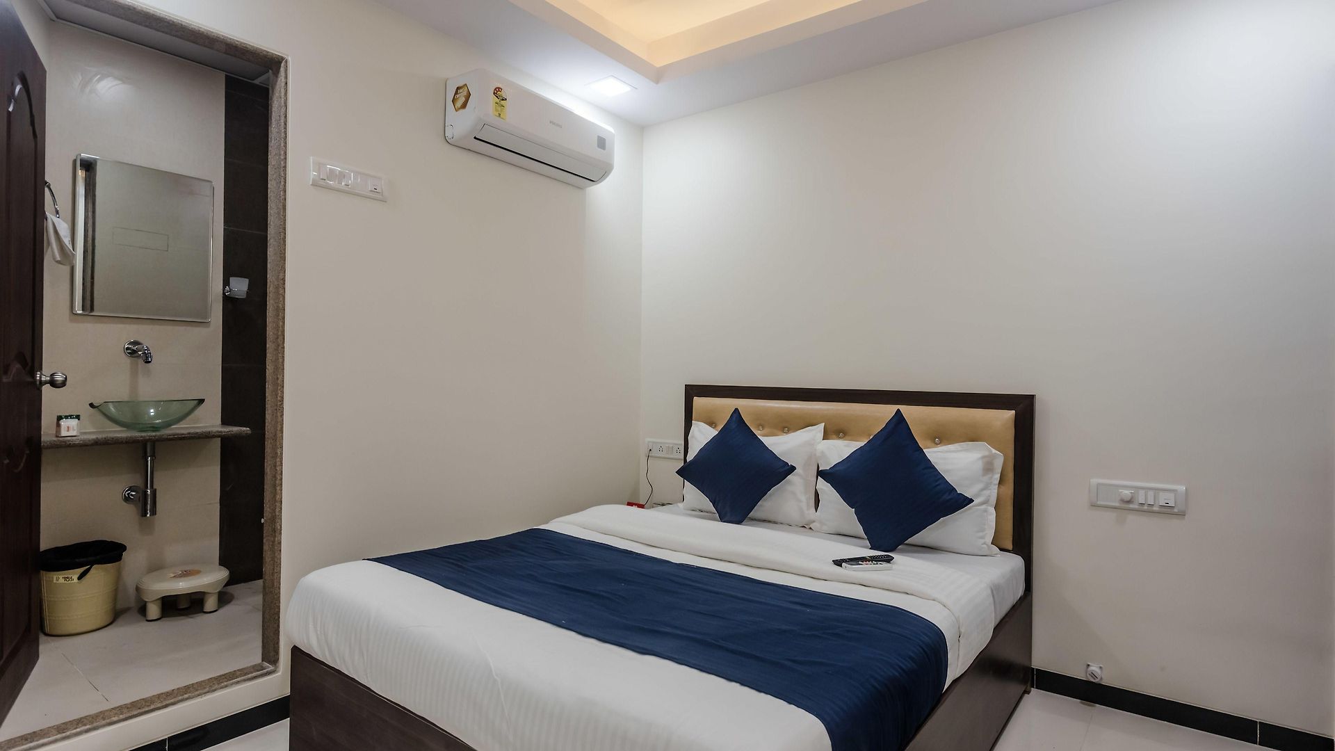 Zee Residency Hotel Mumbai
