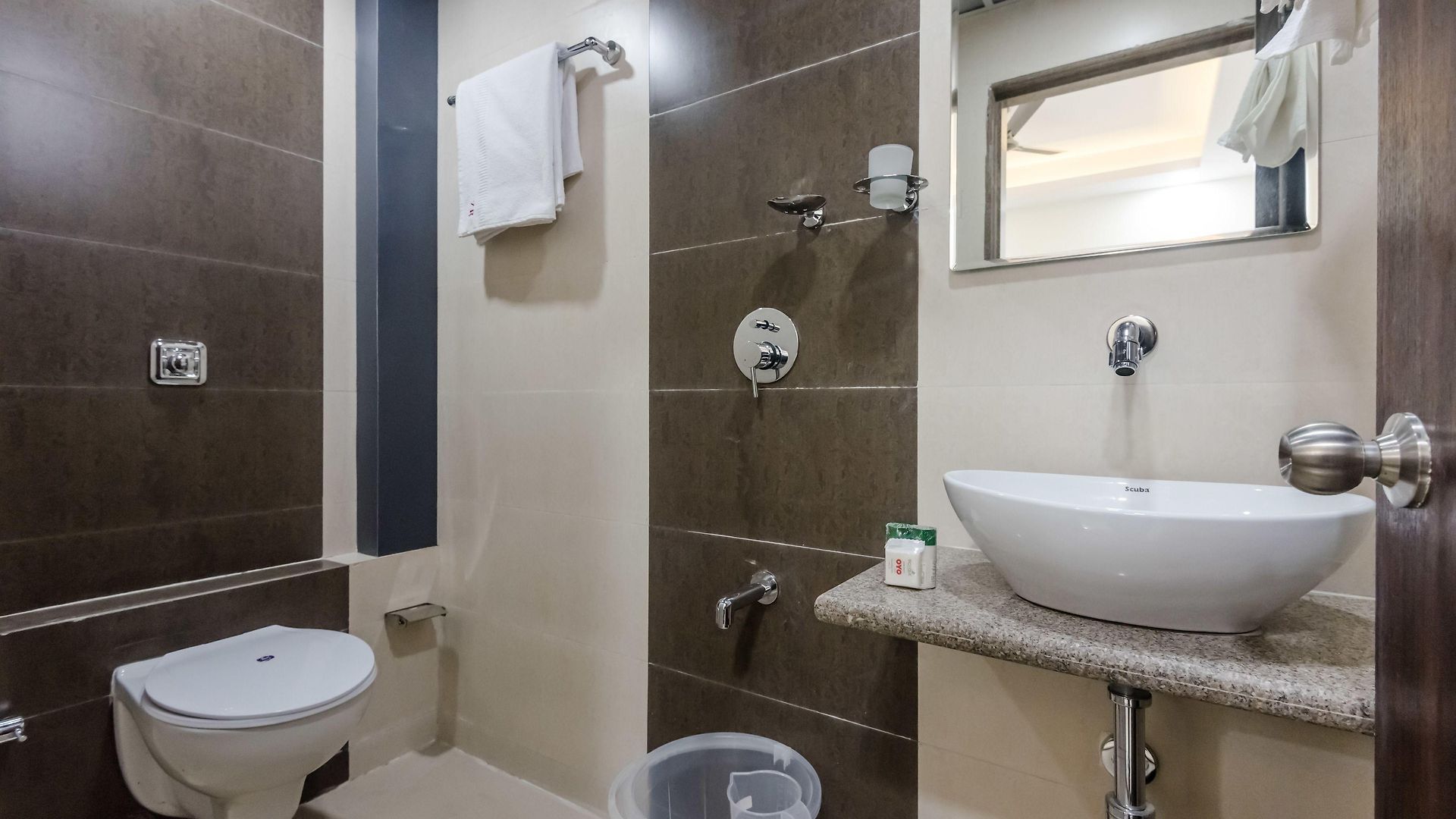 Zee Residency Hotel