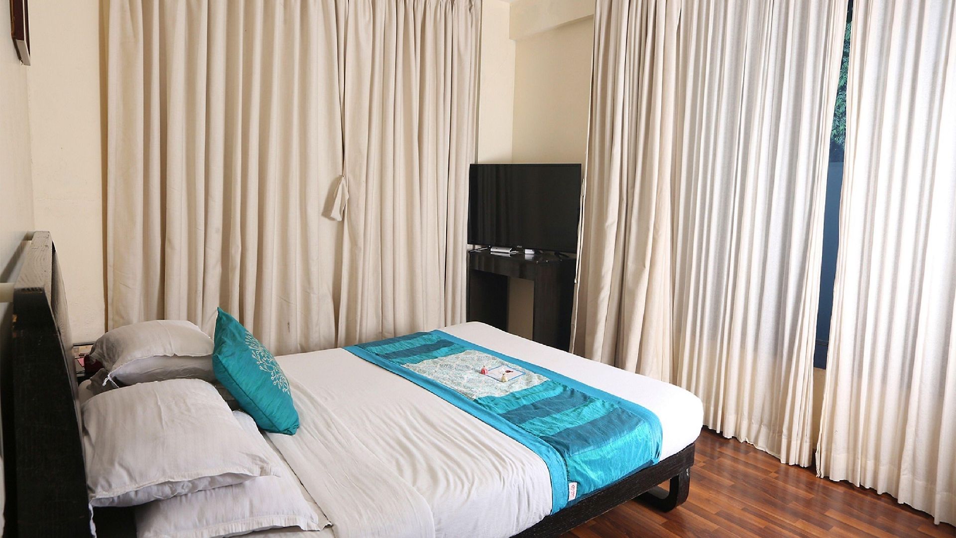 Orritel West Hotel 3*