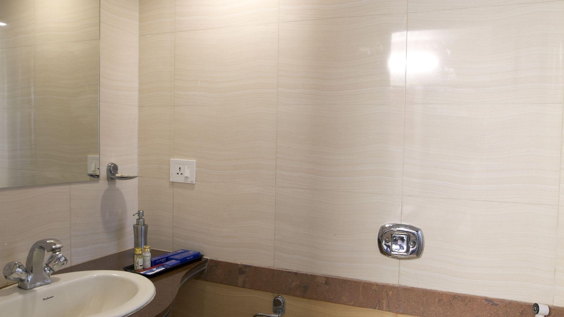 Planet Boutique Hotel