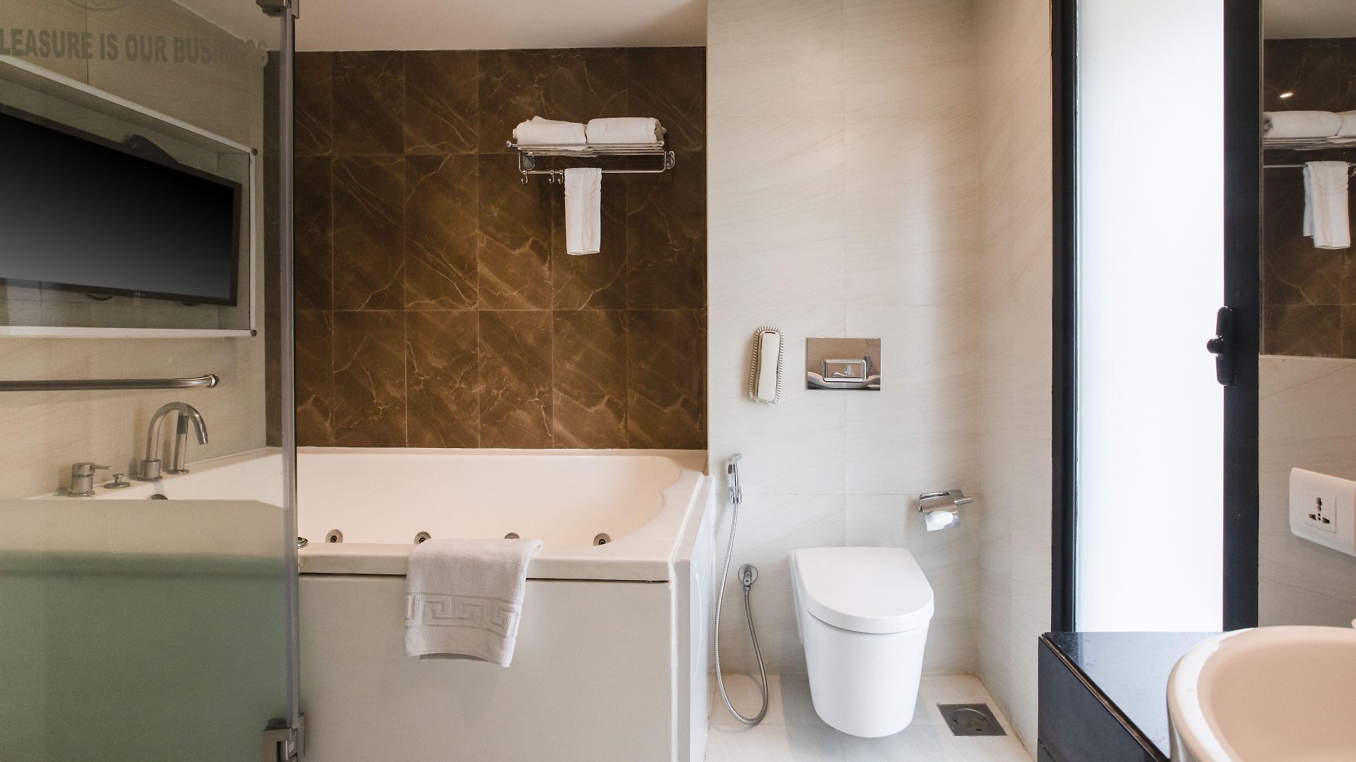 Aparthotel Ramee Techome