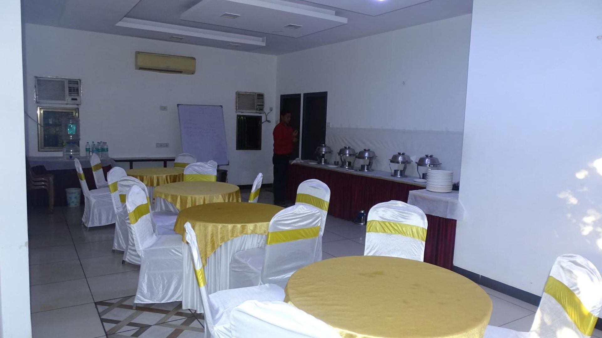 Hostel Sunshine Backpackers Airport Mumbai