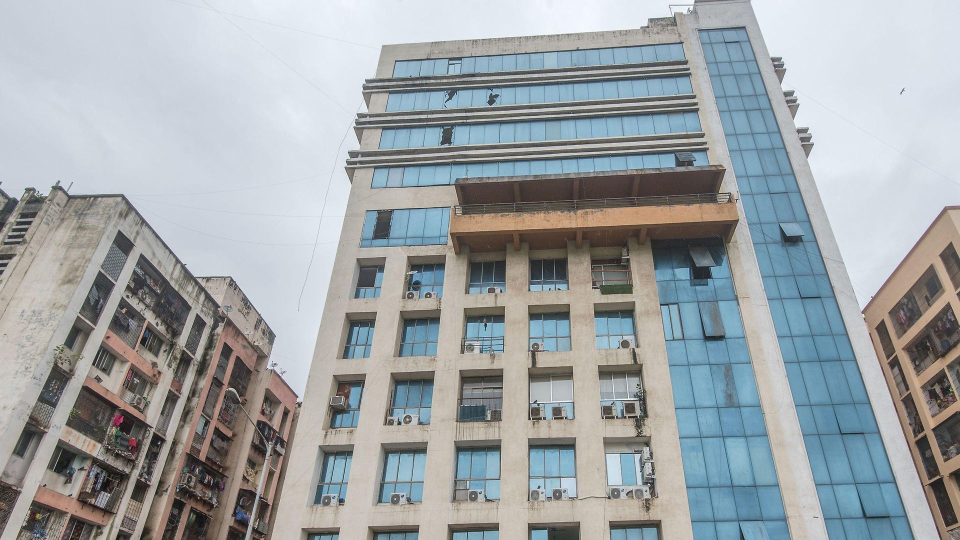 Oyo 22039 Bkc Grand Hotel 3*