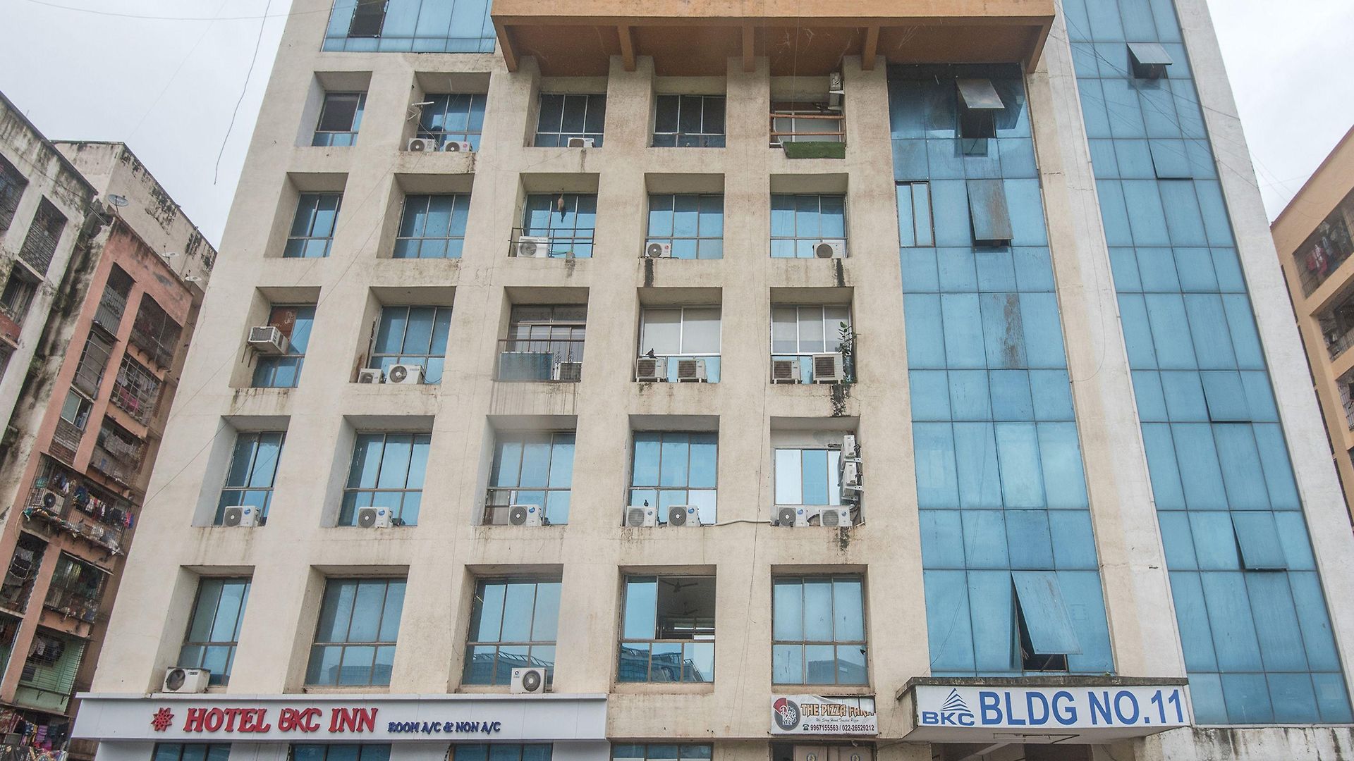 Oyo 22039 Bkc Grand Hotel 3*