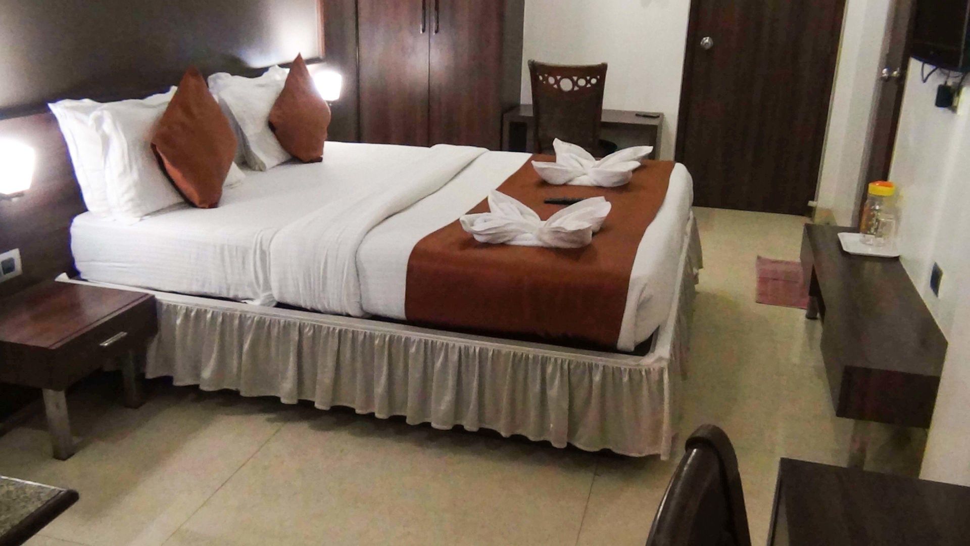 Imperial Executive Hotel 3*