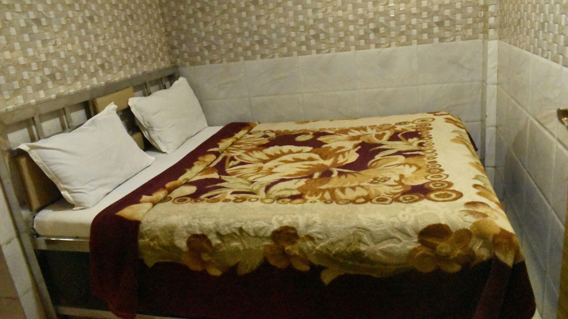 Al Alif Hotel Mumbai