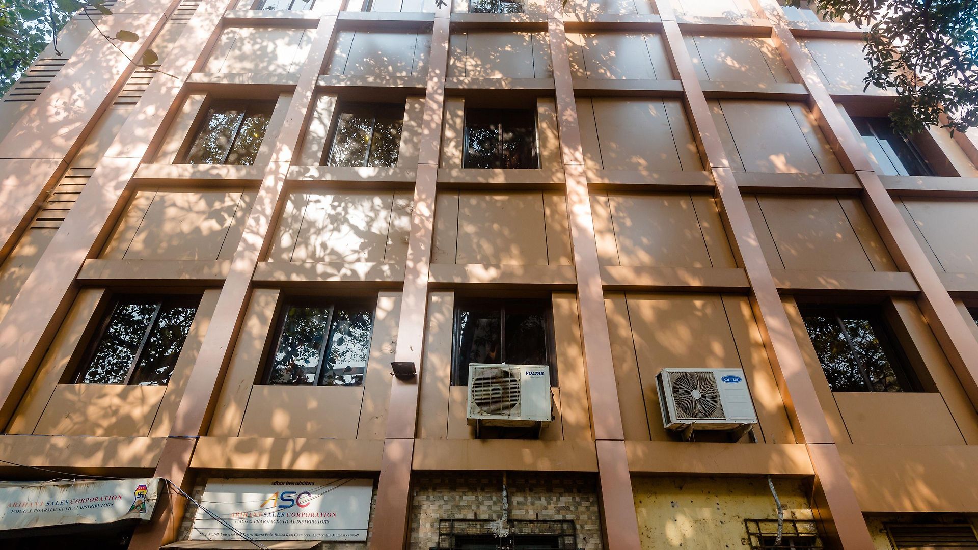 Hotel Oyo 24293 Amana International Mumbai