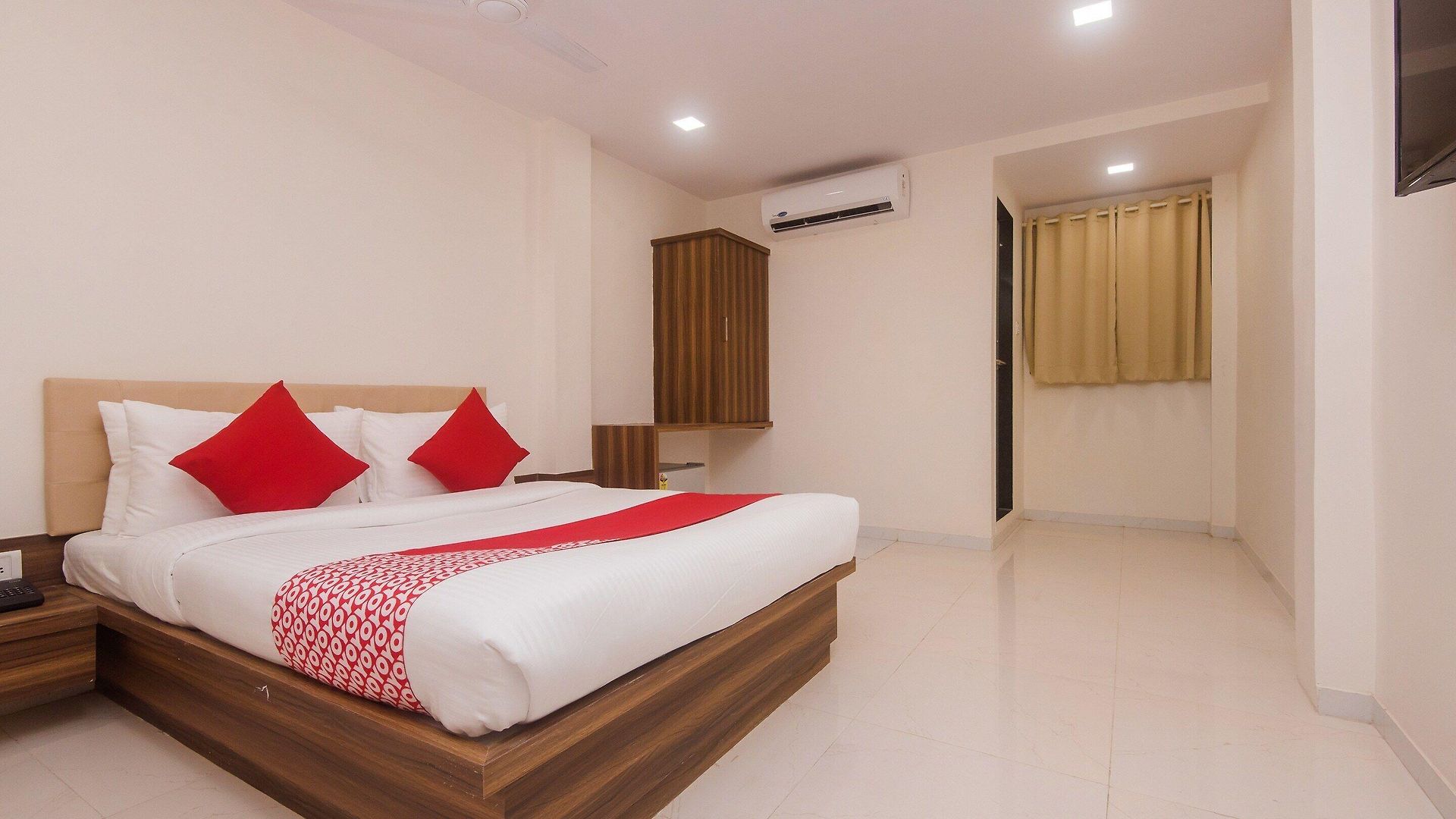 Hotel Oyo 23259 Galaxy 3*