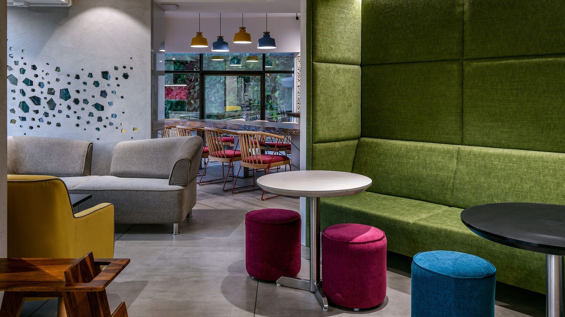 Indie Stays, Bkc Mumbai