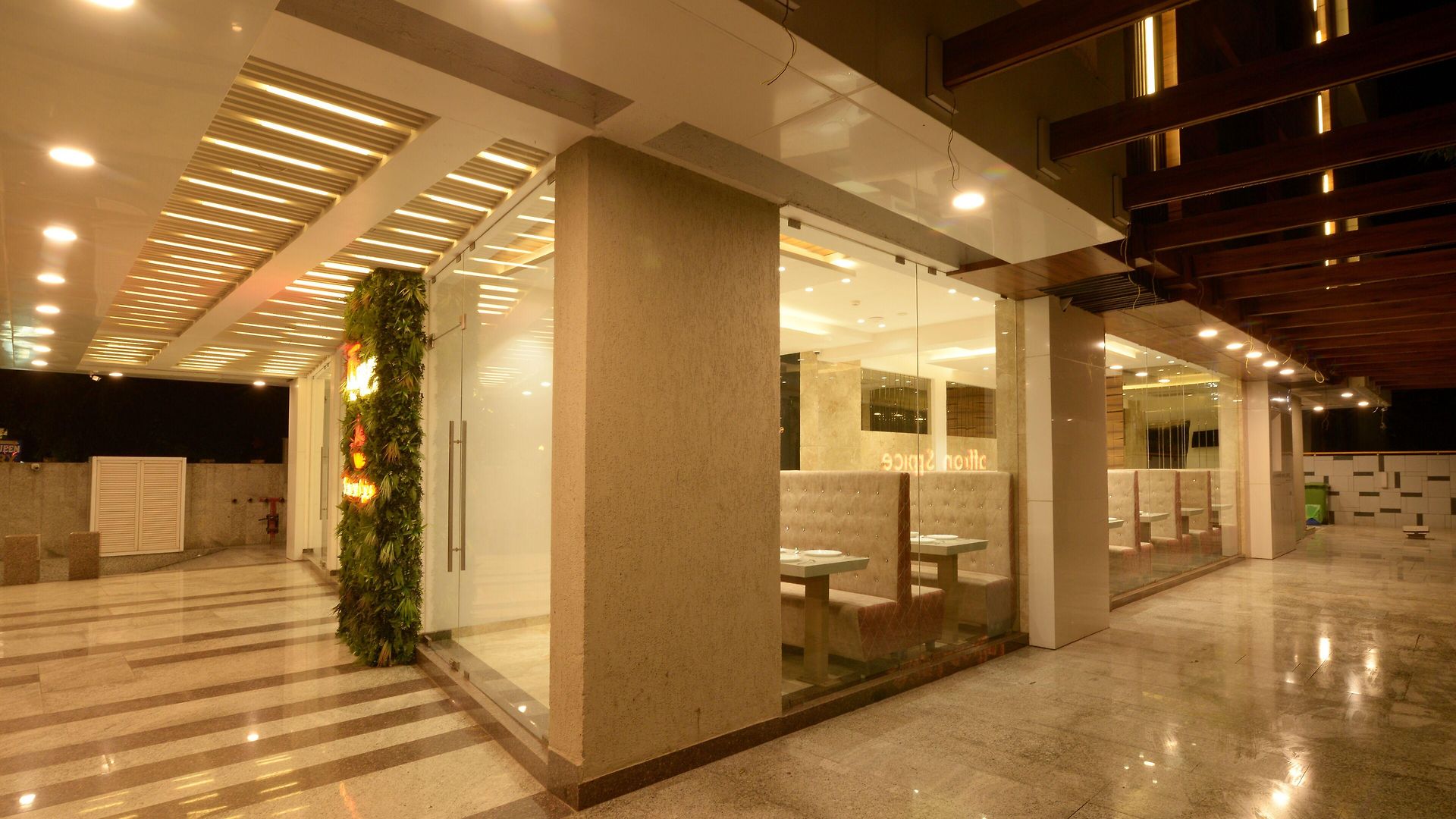 Auris & Banquets, International Airport Hotel Mumbai