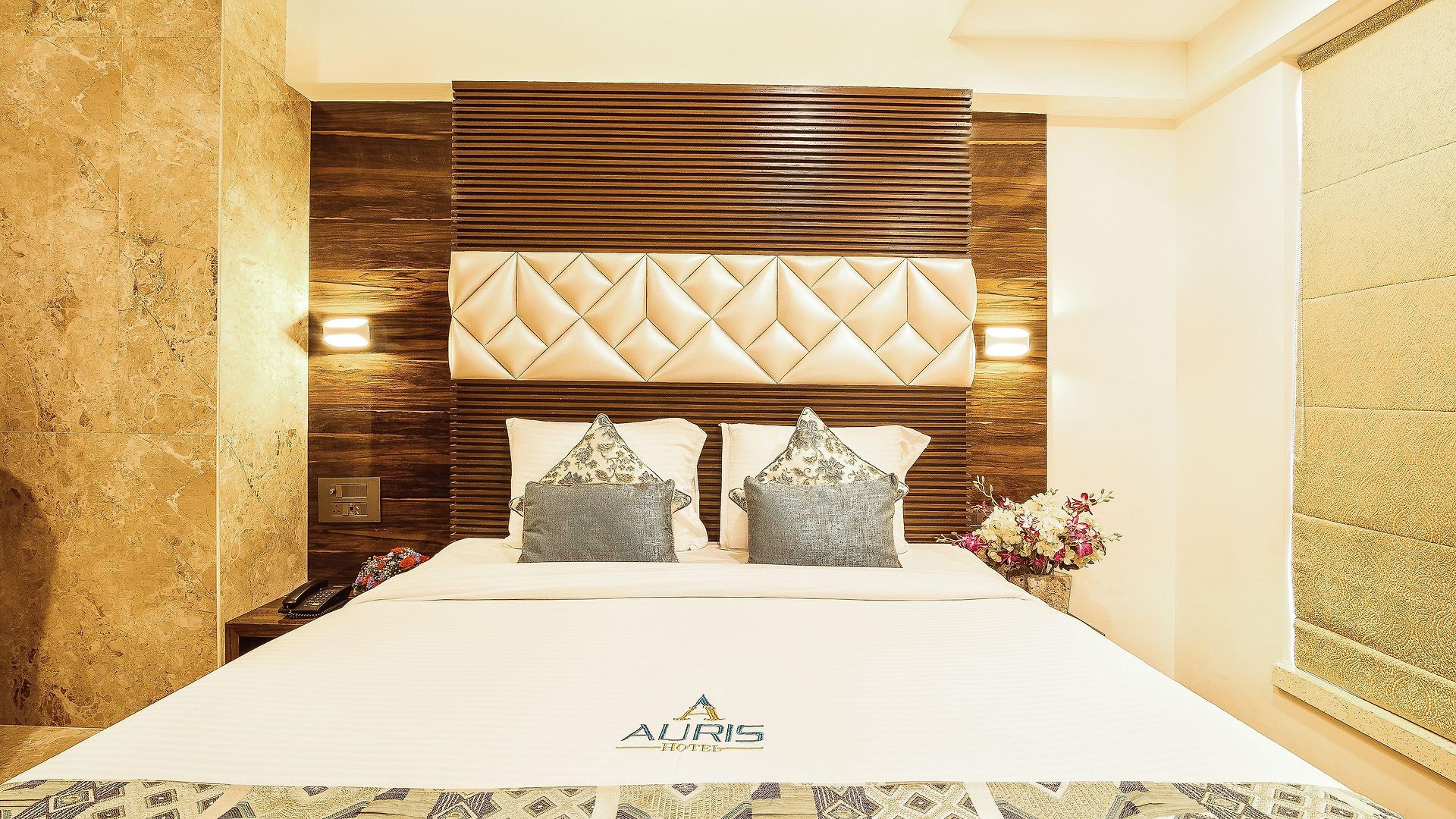 Hotel Auris & Banquets, International Airport 4*