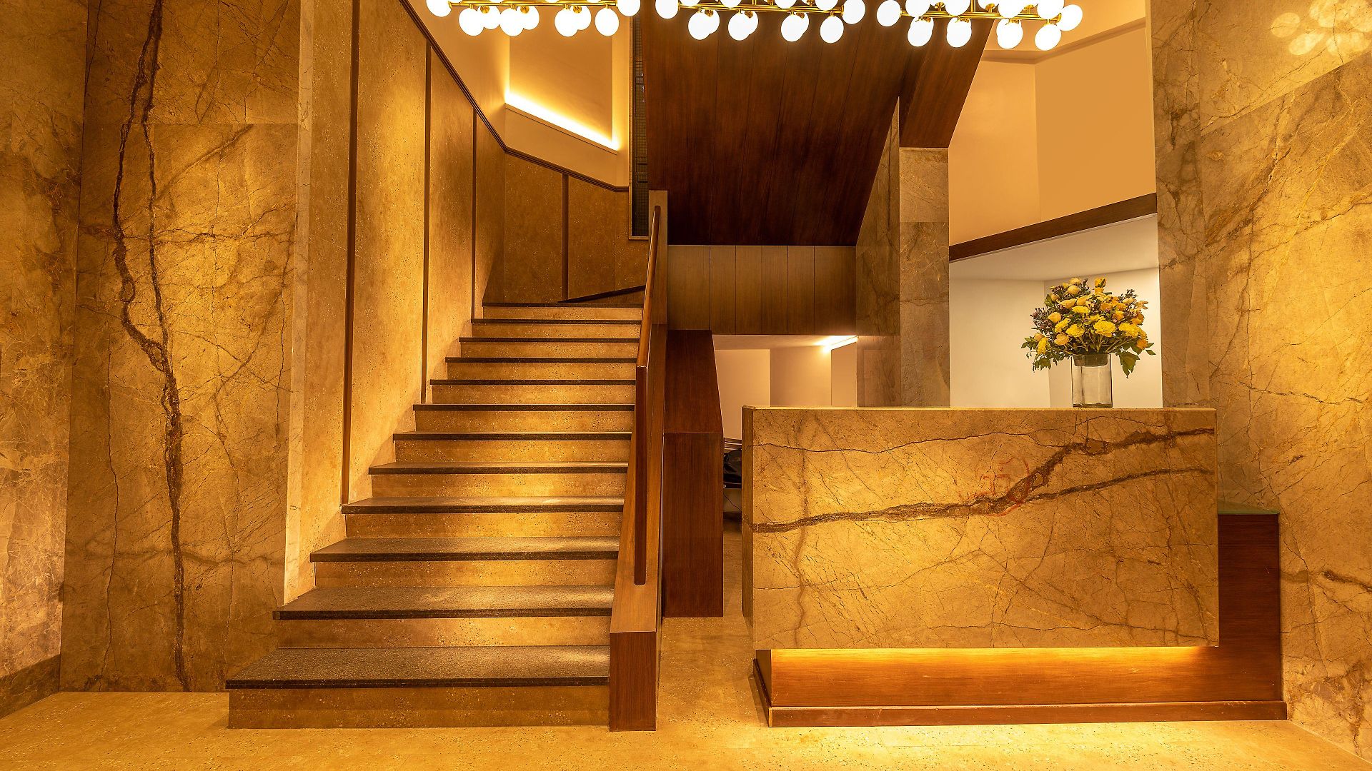 Metropole Hotel