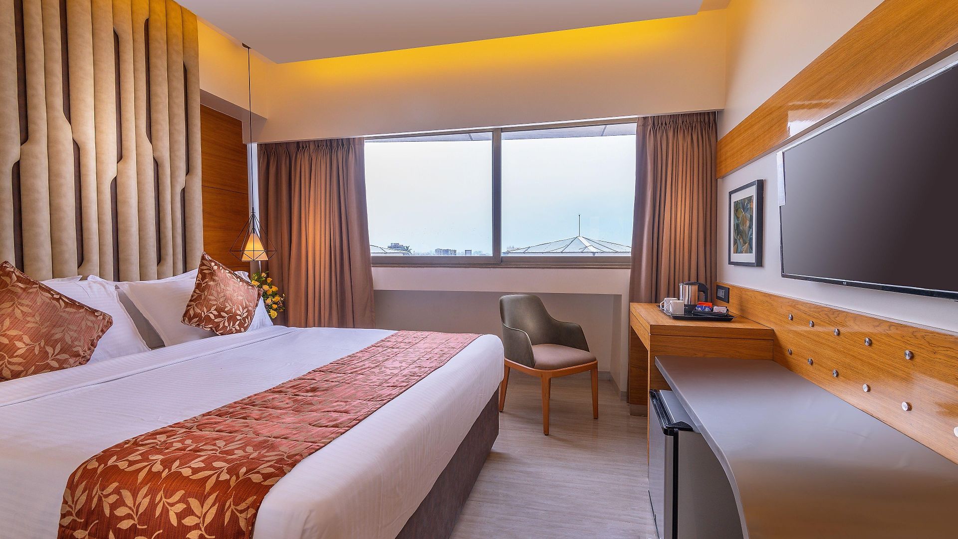 Metropole Hotel 3*