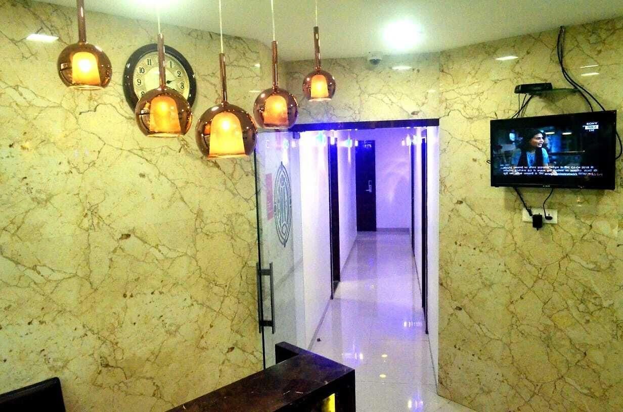 The Hotel 2*