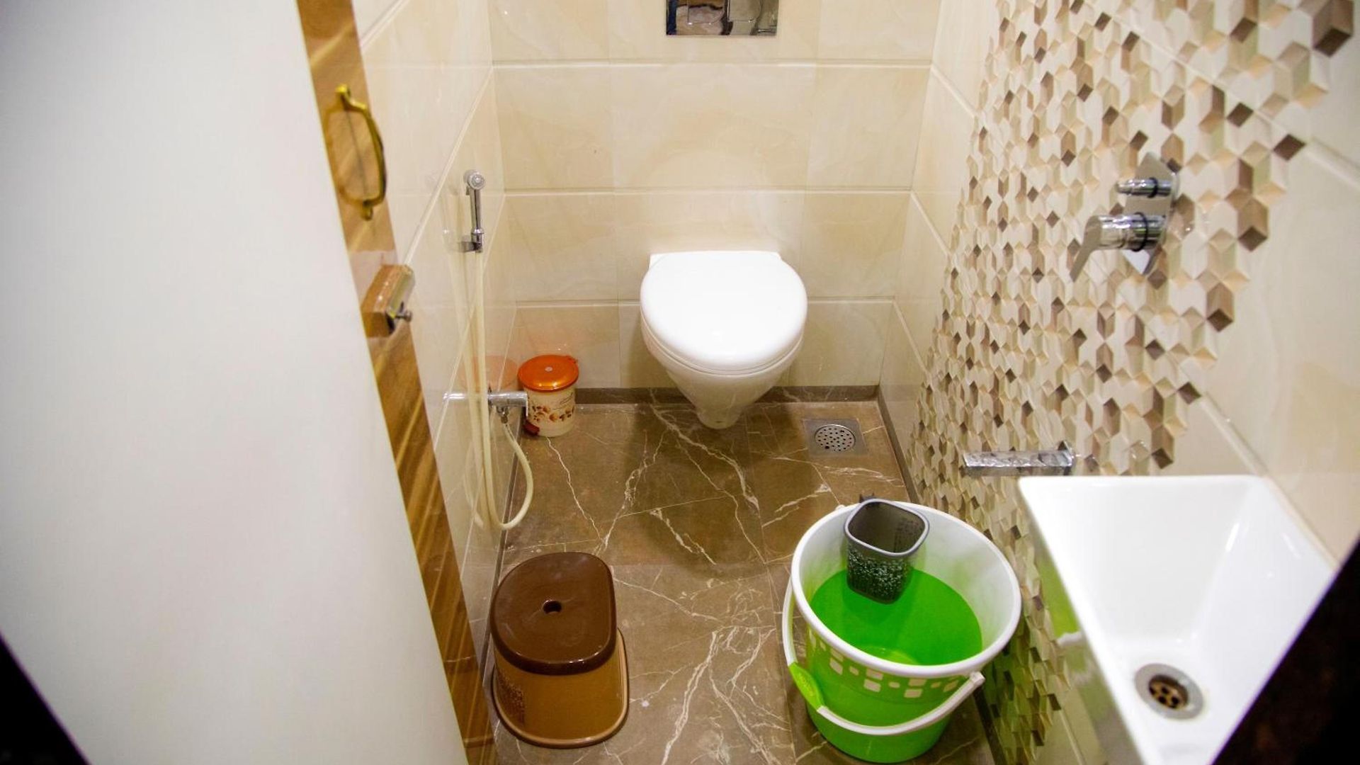Al Shifa Residency Guest house Mumbai