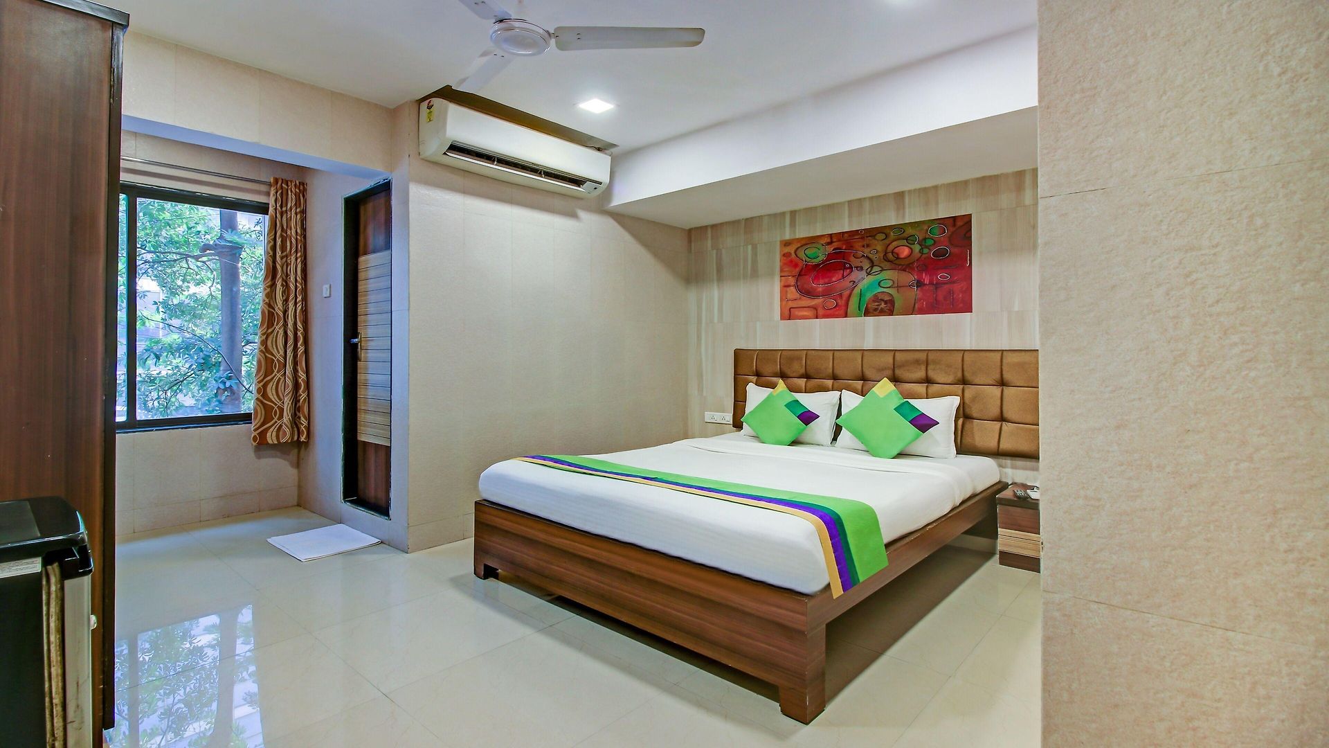 Hotel Treebo Bloom Powai Mumbai