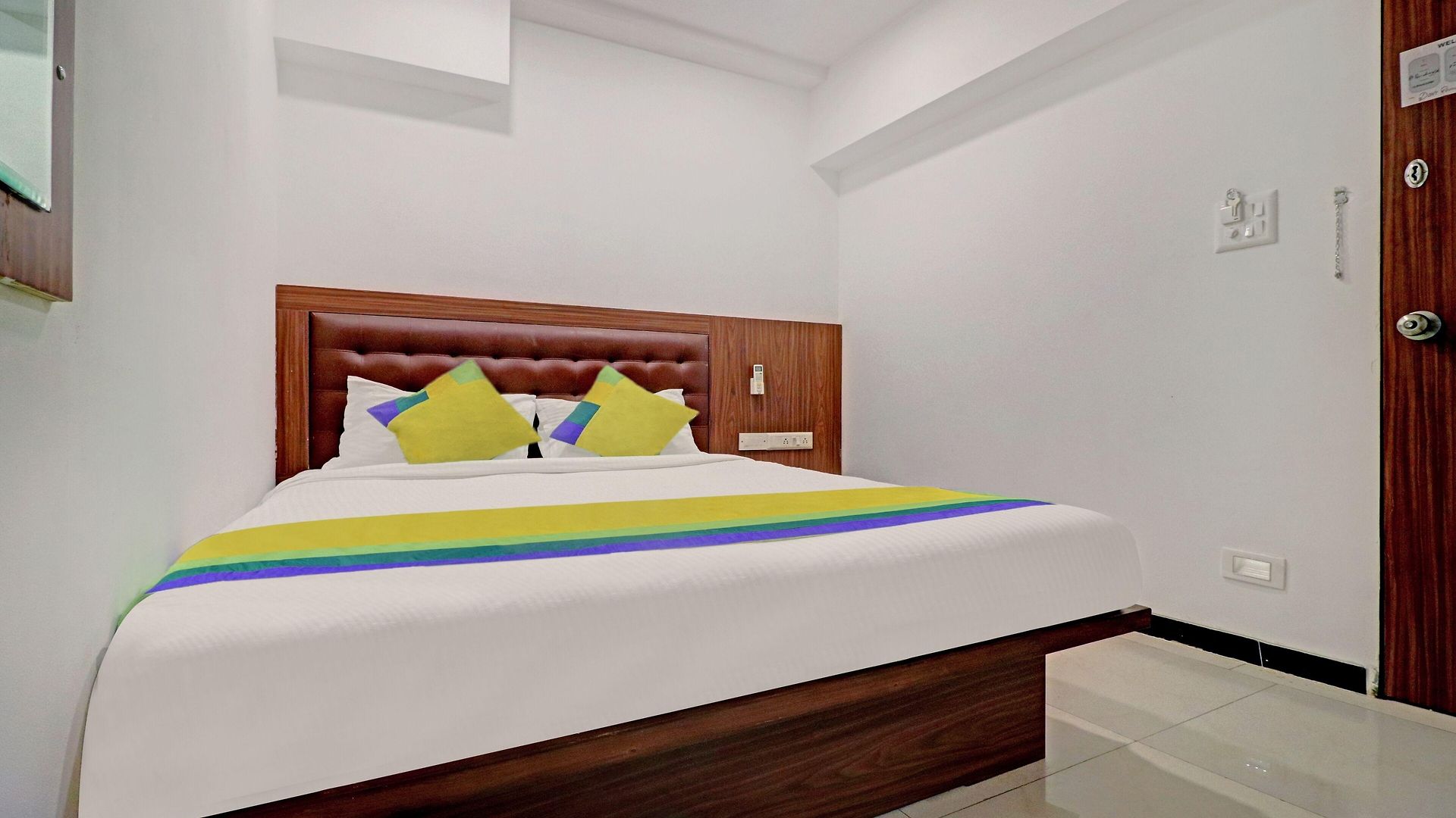Hotel O Rk Residency Mumbai
