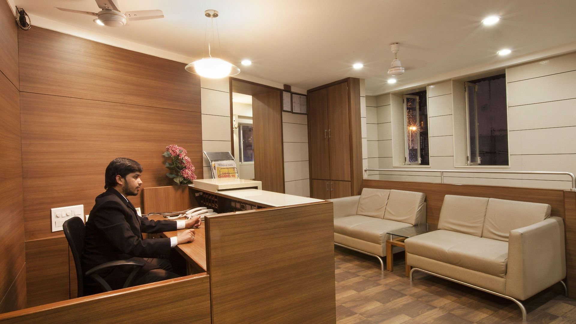 Hotel Fabhotel Rahat