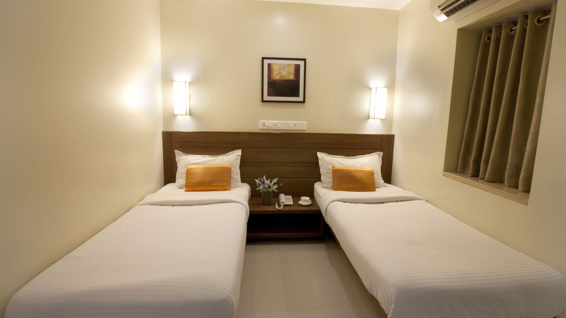 Fabhotel Rahat Hotel 3*