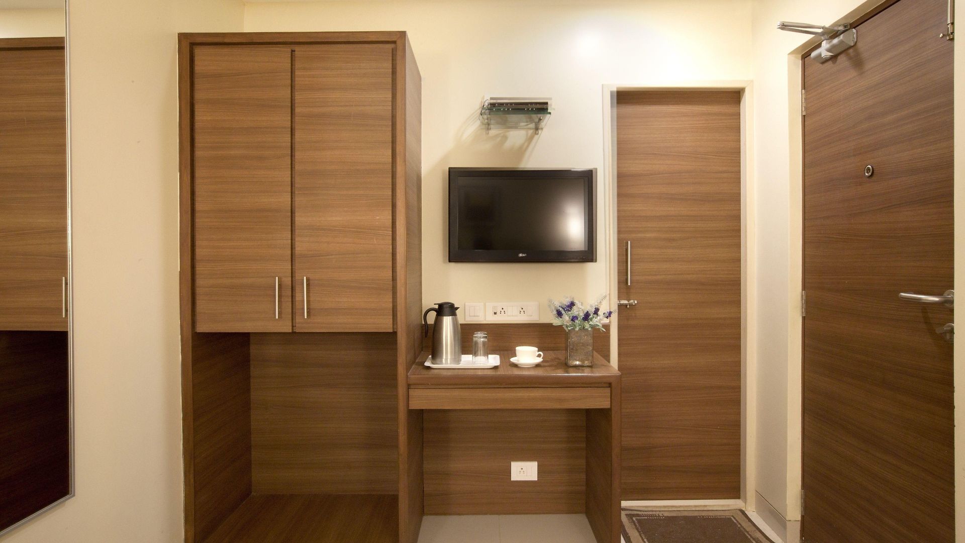 Hotel Fabhotel Rahat 3*