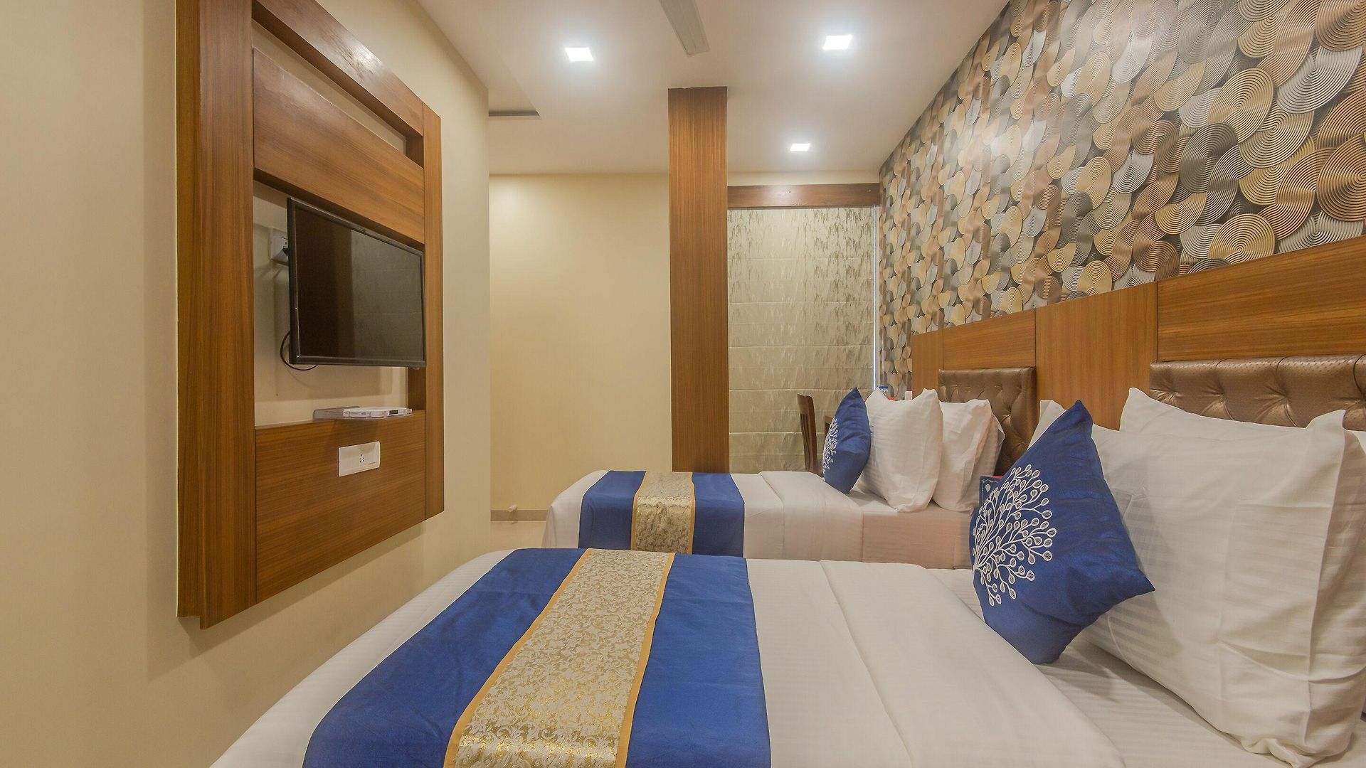 Arton 3* Mumbai