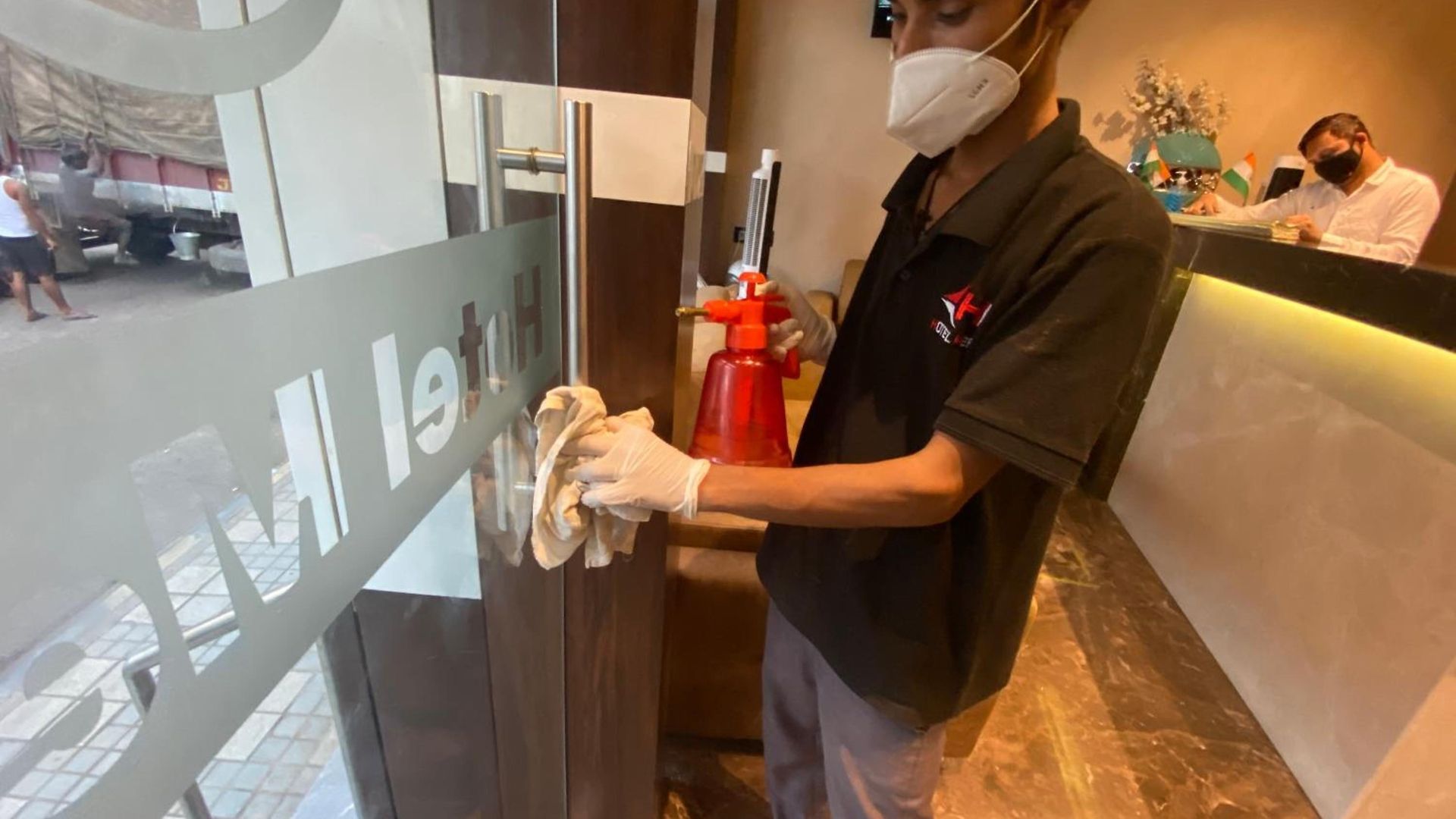 Meriton Buisness International Airport T-2 Hotel Mumbai