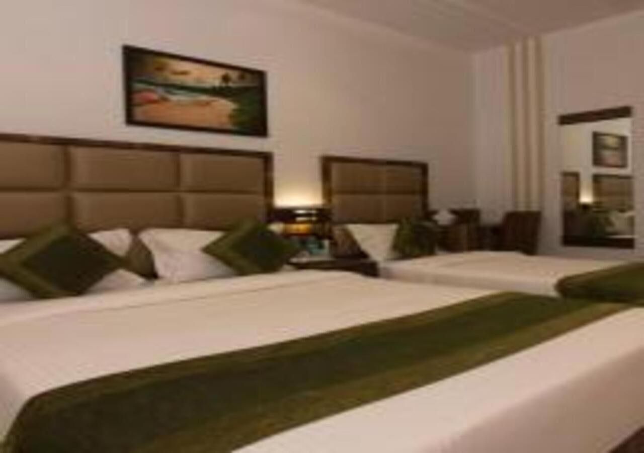 Hotel Meriton Buisness International Airport T-2