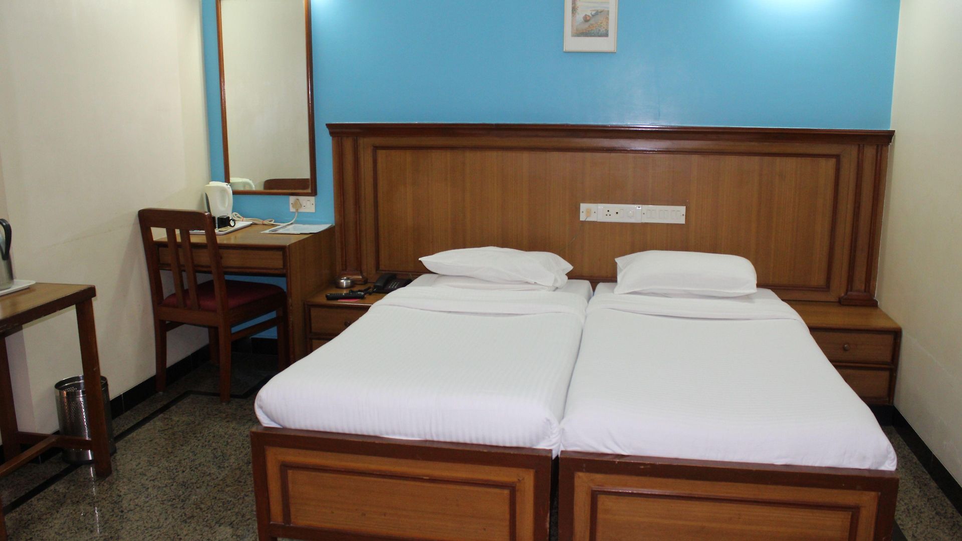 Park View, 3*