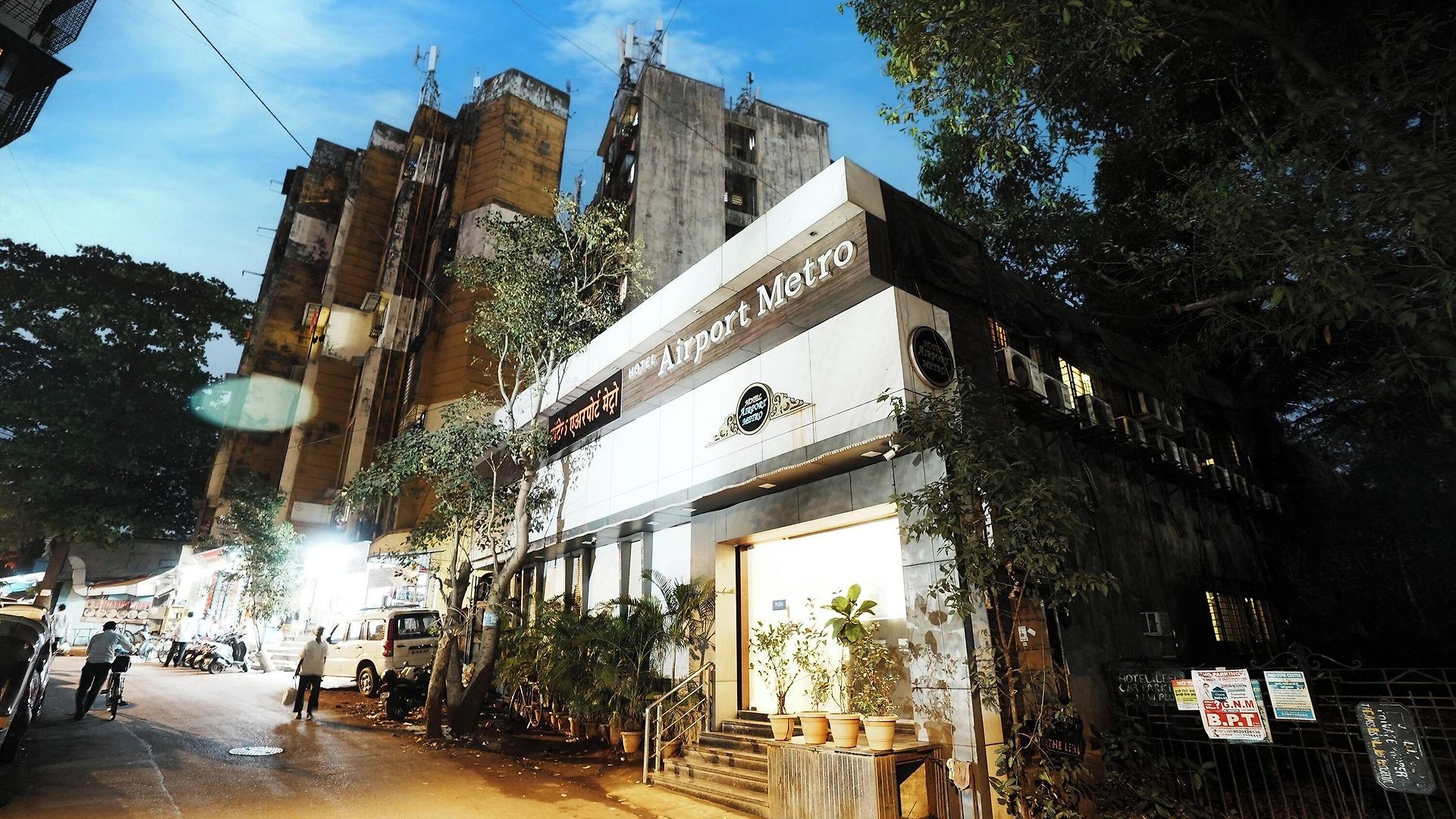 Hotel Collection O Airport Metro Andheri East