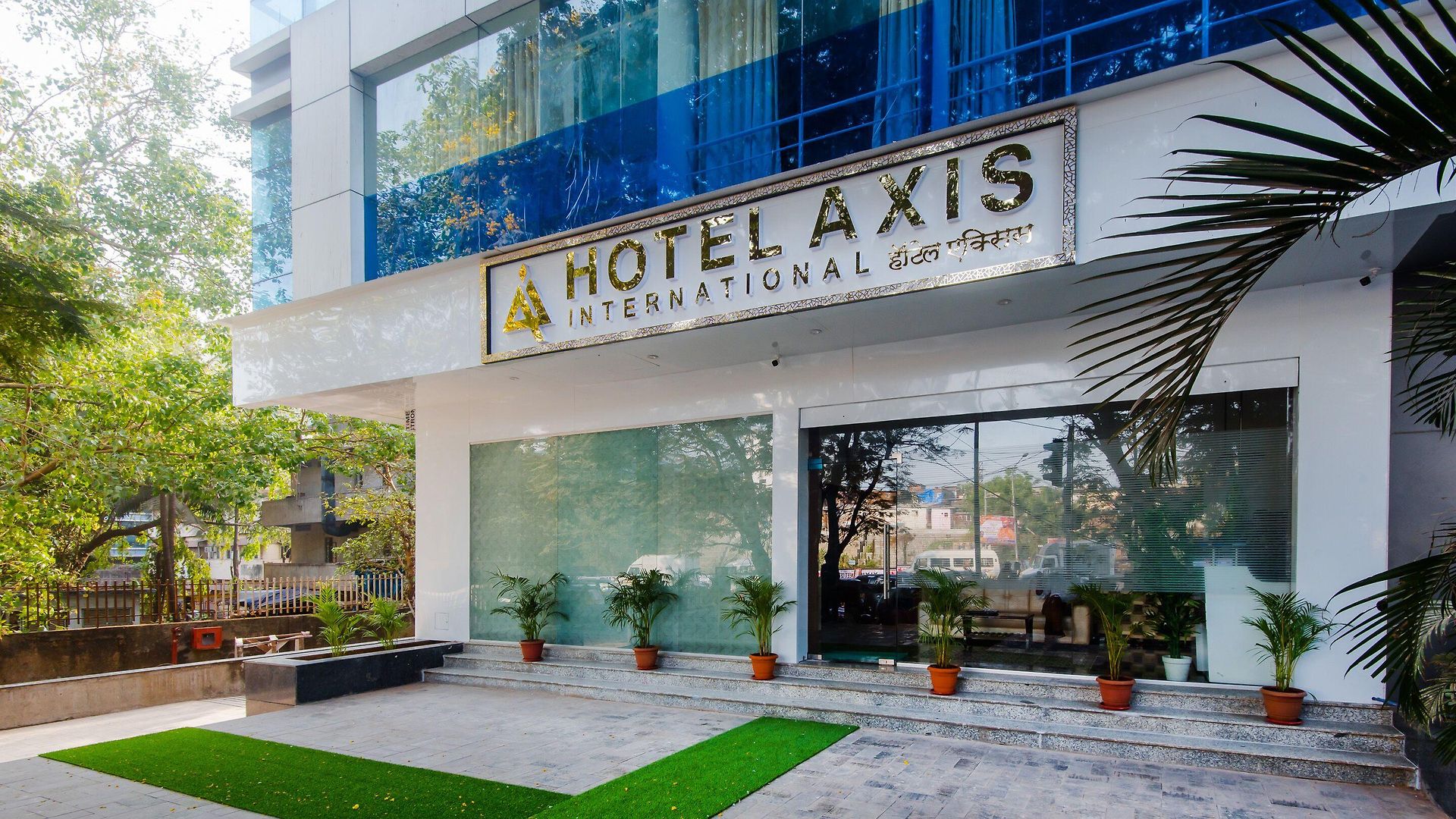 Fabhotel Axis International - Nr International Airport 3*